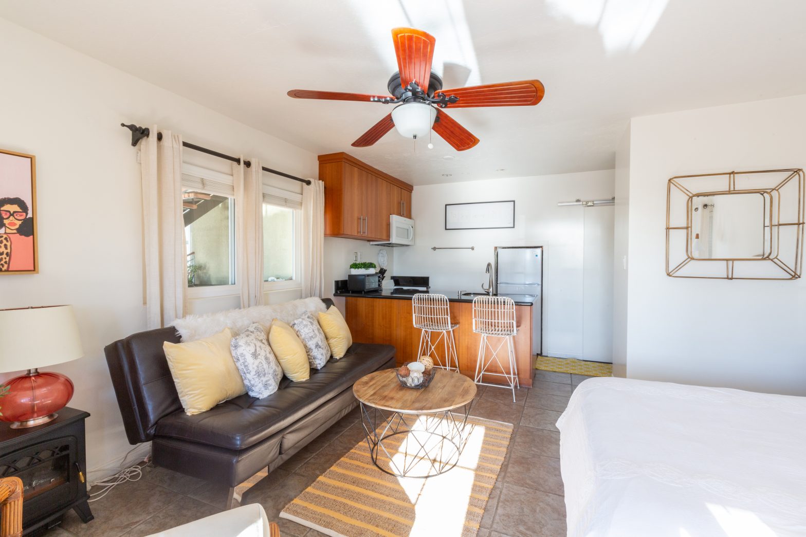 Ocean View Villa #4 thumbnail 2