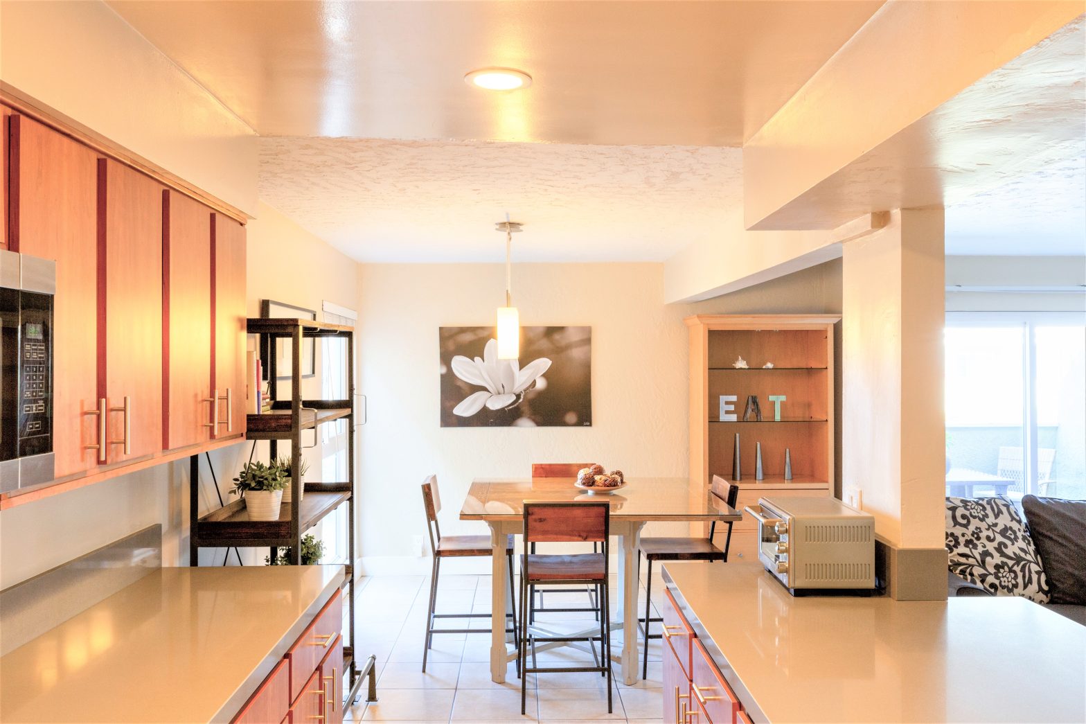 Avenue View Villa #2